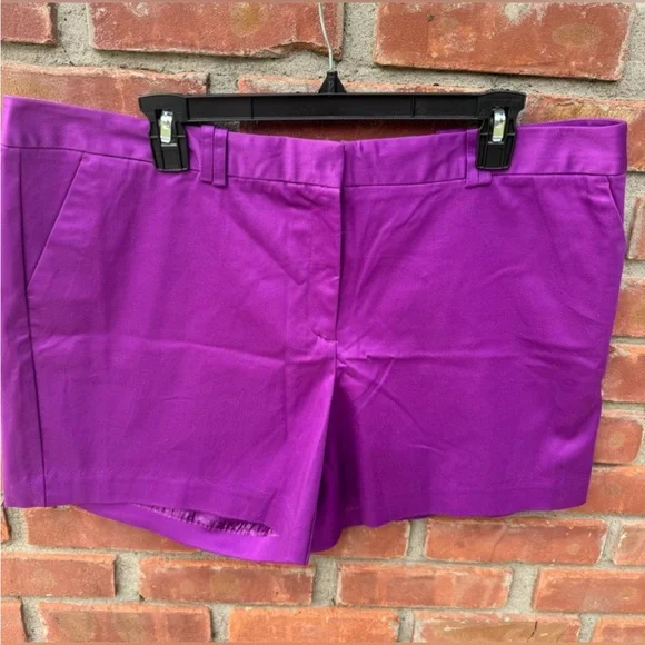 Worthington women’s size 16 purple modern fit dress shorts NWT - Picture 2 of 2